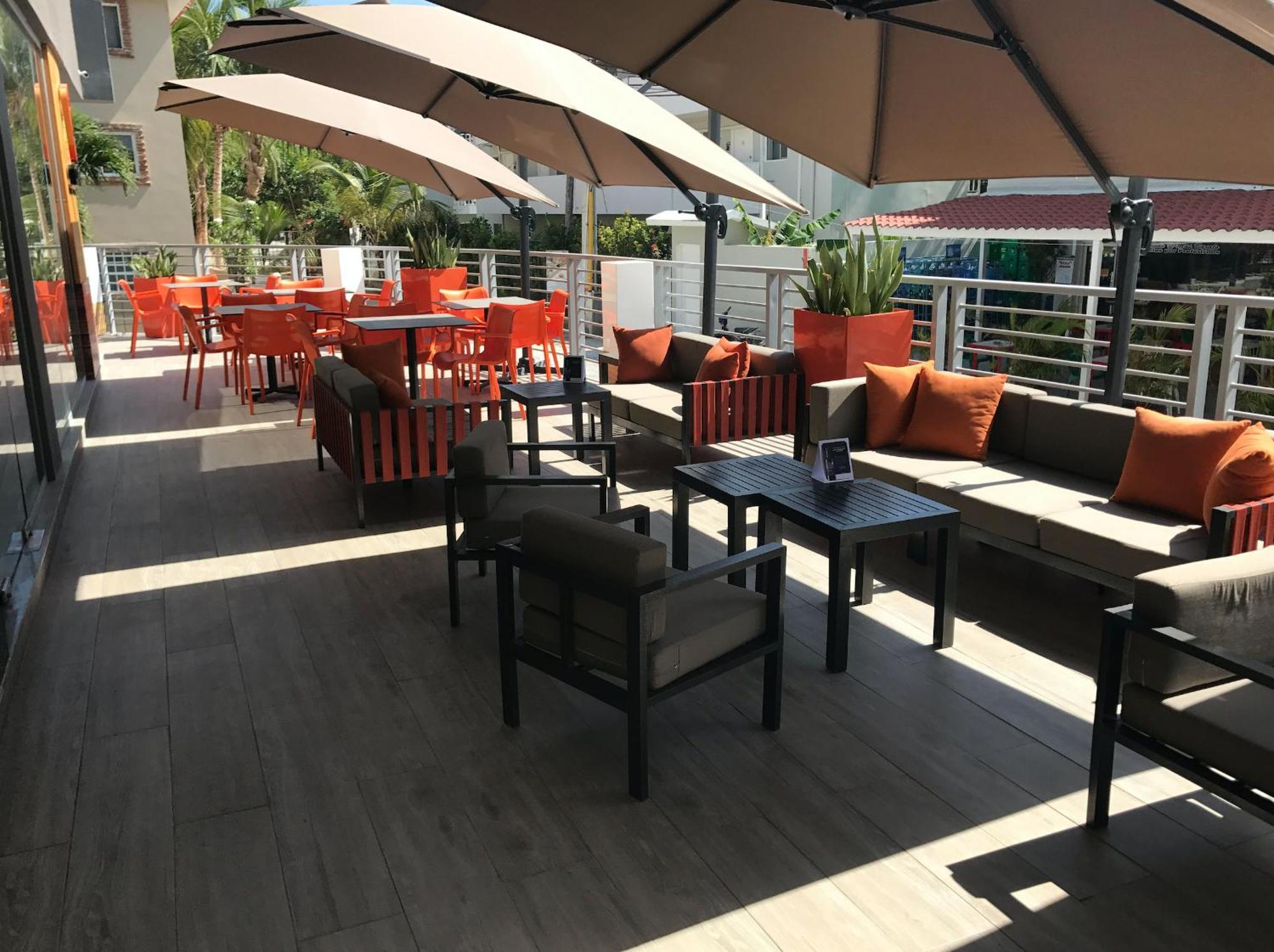 Serenara And - Corales - Great Location With Many Restaurants Apartahotel